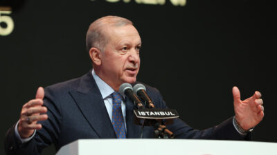 Cumhurbaşkanı Recep Tayyip Erdoğan, Haliç Kongre Merkezi’nde düzenlenen Kanal 7’nin