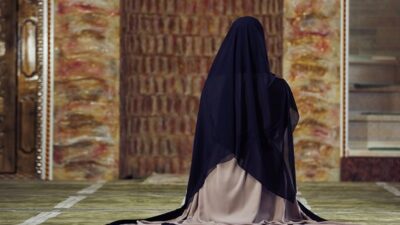 SİYAMİ AKYEL/MİLLİ GAZETE Peygamber Efendimiz (s.a.v.), kadınların mescitlere gitmesi konusunda,